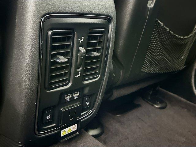 2017 Jeep Grand Cherokee Vehicle Photo in Doylsetown, PA 18901