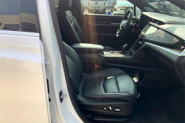2022 Cadillac XT5 Vehicle Photo in TOPEKA, KS 66609-0000