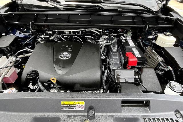 2022 Toyota Highlander Vehicle Photo in Houston, TX 77007