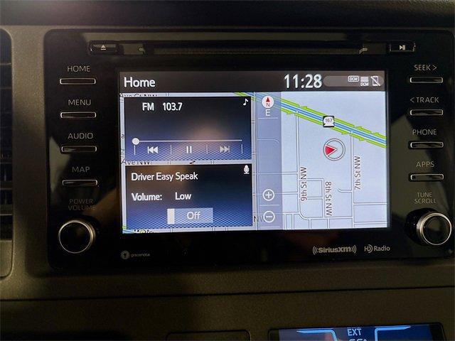2018 Toyota Sienna Vehicle Photo in PUYALLUP, WA 98371-4149