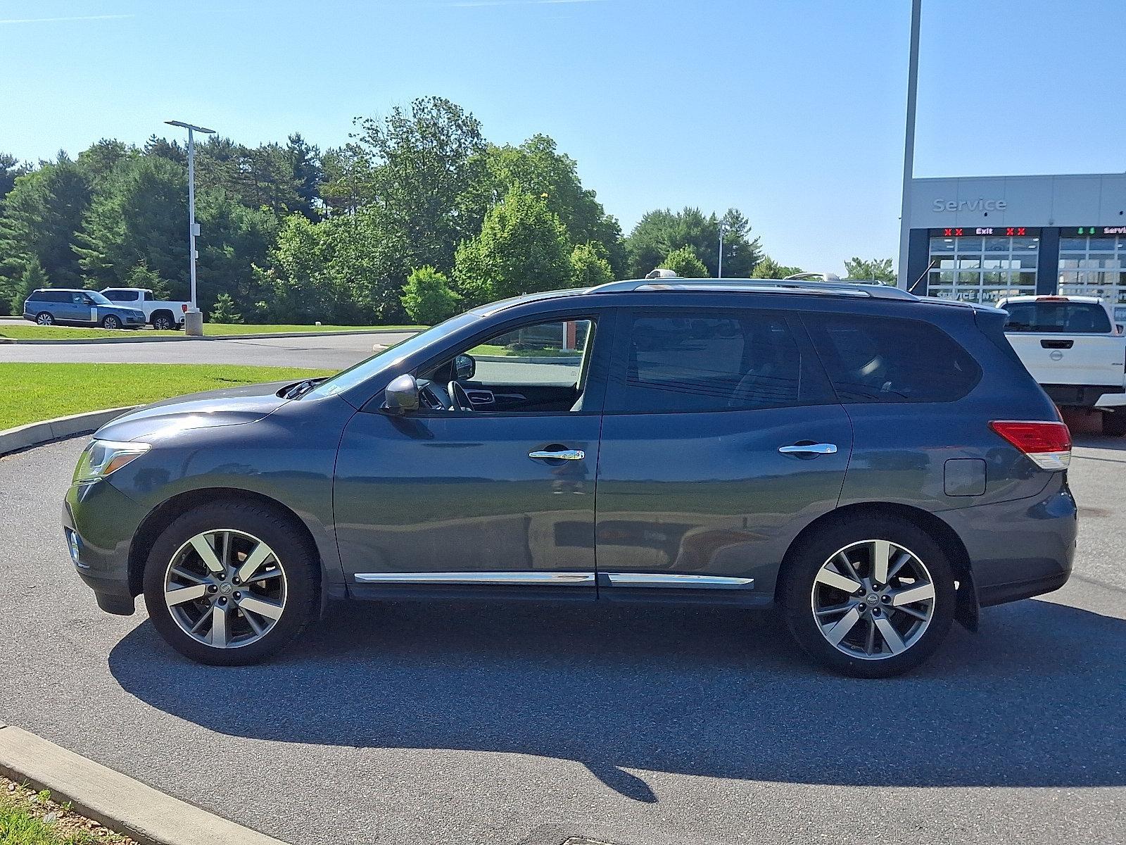 2013 Nissan Pathfinder Vehicle Photo in Mechanicsburg, PA 17050-2306