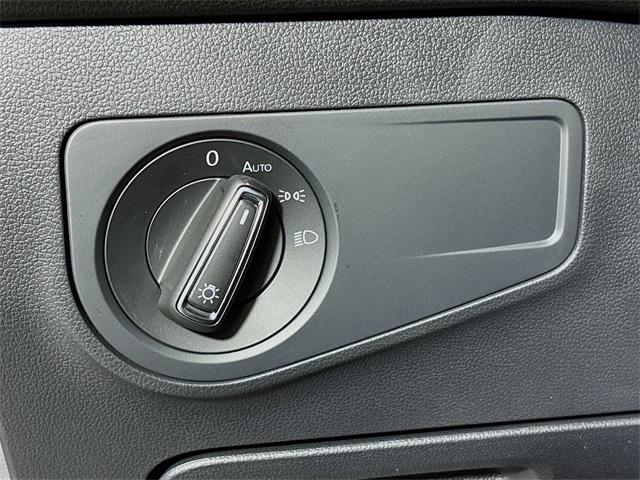 2024 Volkswagen Tiguan Vehicle Photo in Puyallup, WA 98371