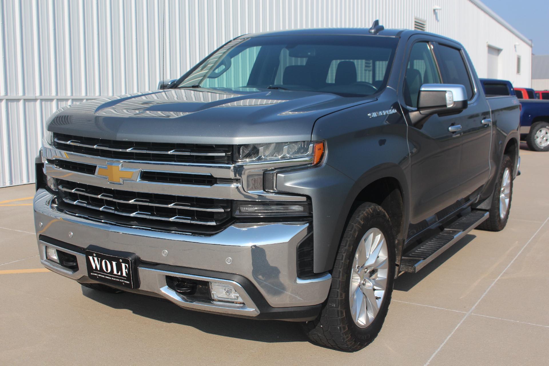 Used 2019 Chevrolet Silverado 1500 LTZ with VIN 1GCUYGED4KZ160508 for sale in Imperial, NE