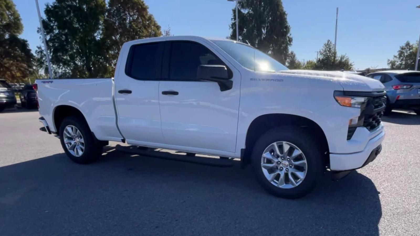 2024 Chevrolet Silverado 1500 Vehicle Photo in BENTONVILLE, AR 72712-4322