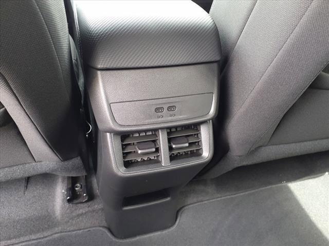 2025 Chevrolet Equinox Vehicle Photo in ROSENBERG, TX 77471-5675