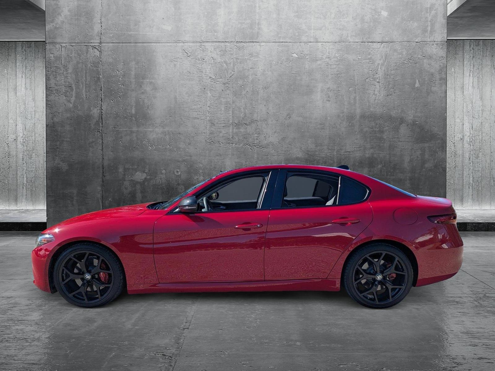 2020 Alfa Romeo Giulia Vehicle Photo in Sarasota, FL 34231