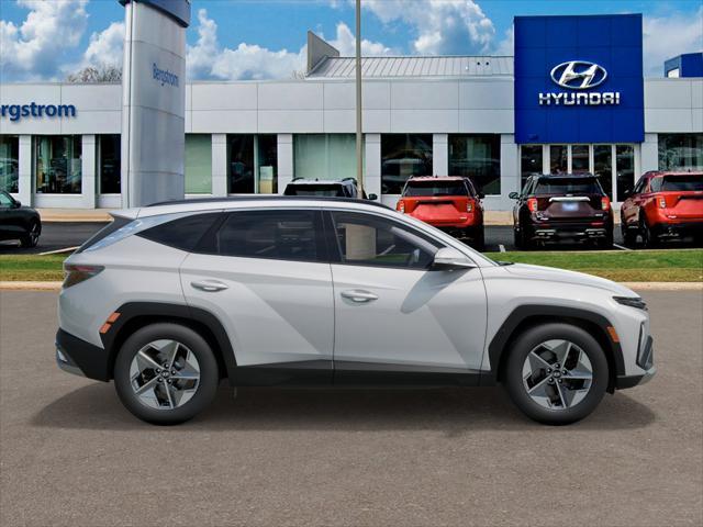 2025 Hyundai TUCSON Hybrid Vehicle Photo in Green Bay, WI 54304