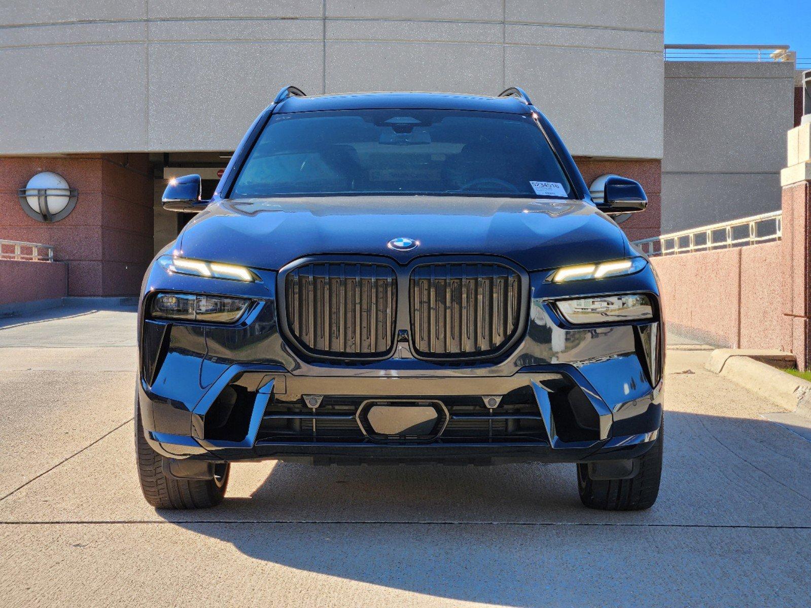 2024 BMW X7 xDrive40i Vehicle Photo in PLANO, TX 75024