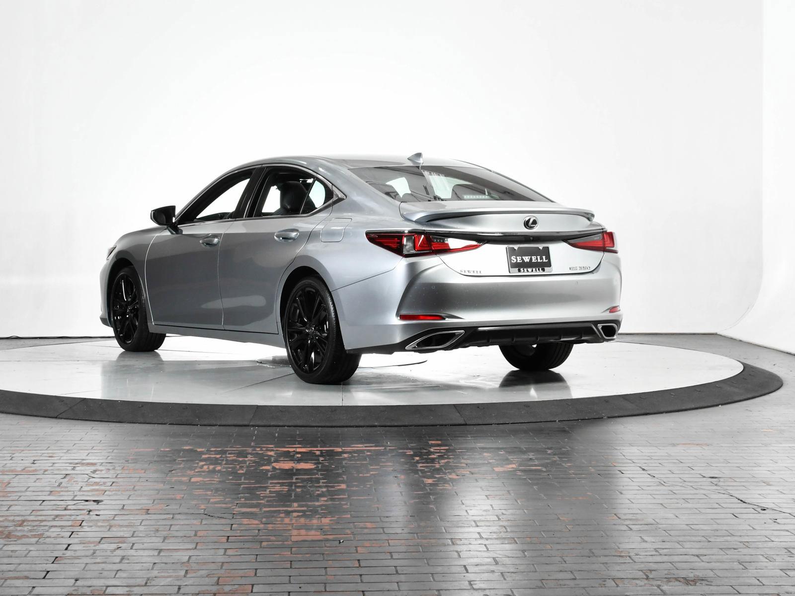 2023 Lexus ES 350 Vehicle Photo in DALLAS, TX 75235