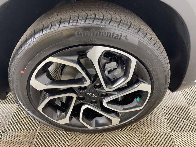 2025 Chevrolet Trax Vehicle Photo in PHOENIX, AZ 85014-3381