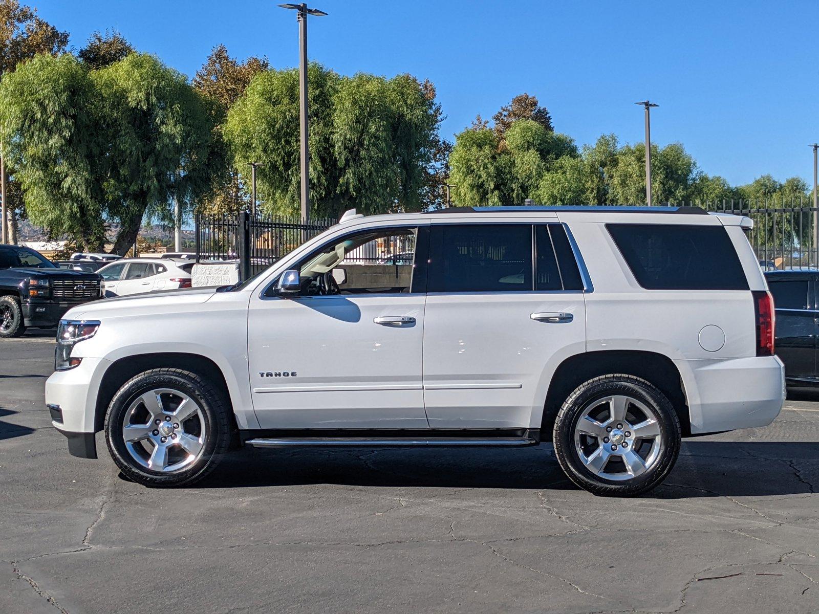 2020 Chevrolet Tahoe Vehicle Photo in VALENCIA, CA 91355-1705