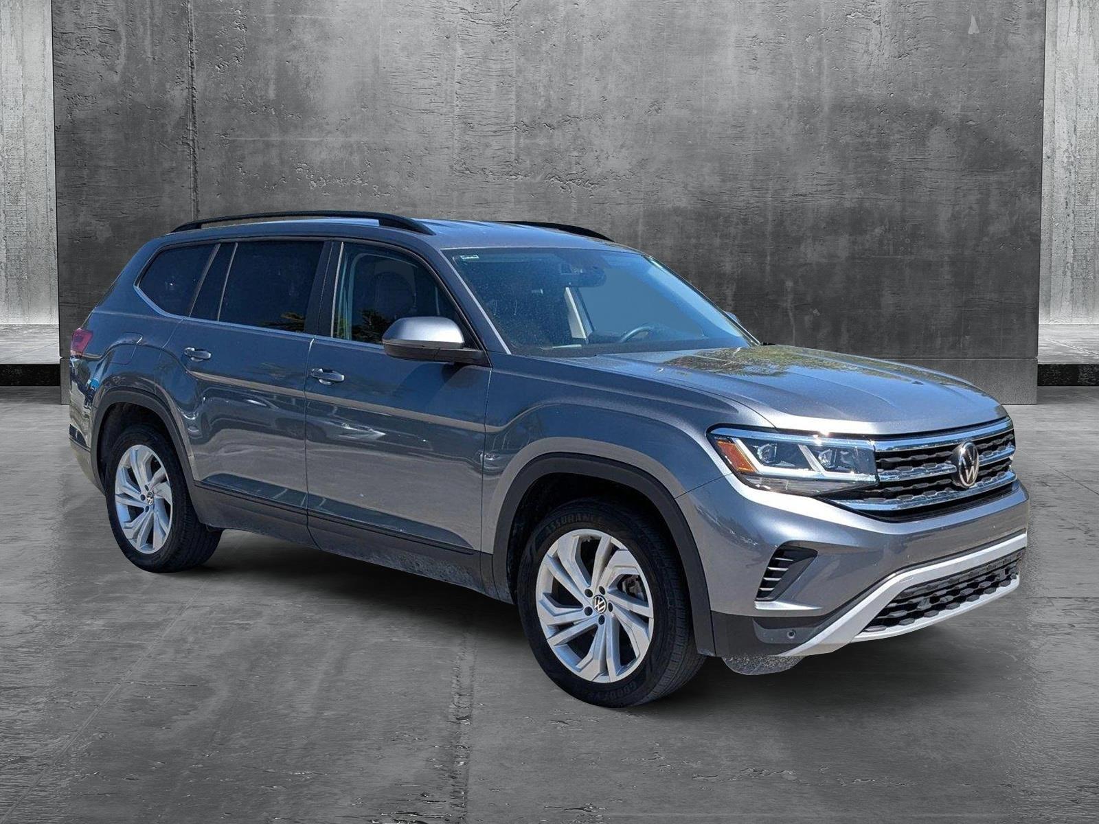 2023 Volkswagen Atlas Vehicle Photo in PEMBROKE PINES, FL 33024-6534