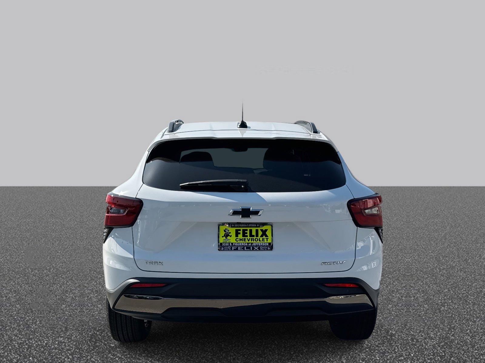 2025 Chevrolet Trax Vehicle Photo in LOS ANGELES, CA 90007-3794