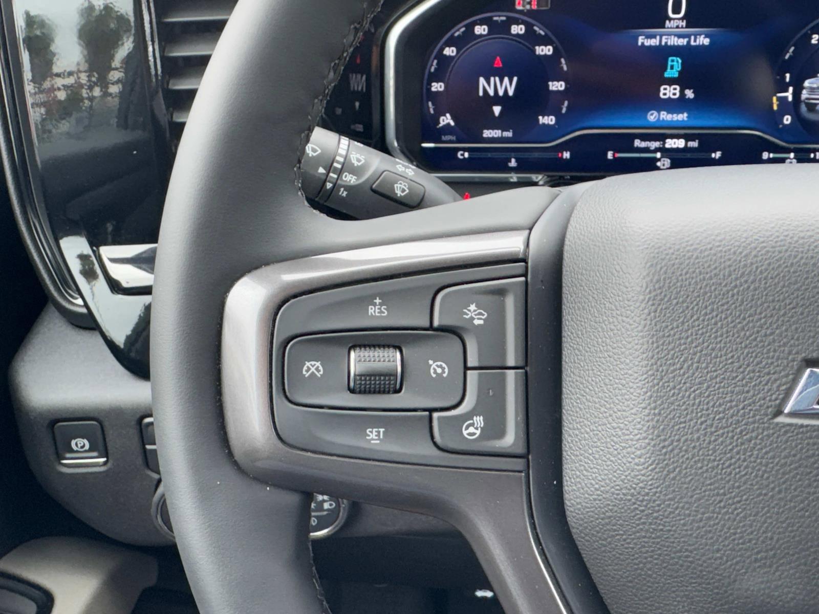 2025 Chevrolet Silverado 2500 HD Vehicle Photo in LOS ANGELES, CA 90007-3794