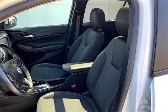 2021 Buick Encore GX Vehicle Photo in TOPEKA, KS 66609-0000