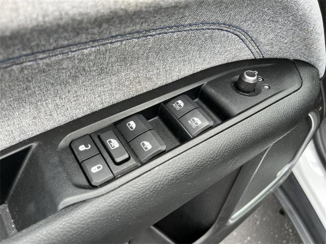 2022 Jeep Compass Vehicle Photo in TULLY, NY 13159-3159
