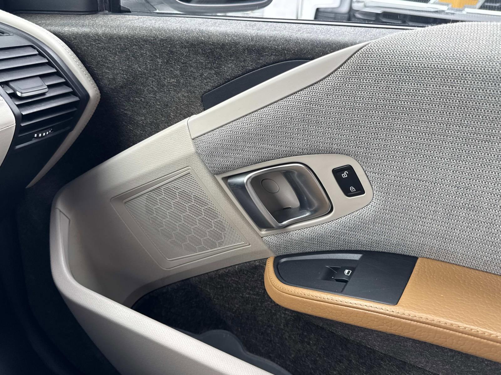 2014 BMW i3 Vehicle Photo in LOS ANGELES, CA 90007-3794