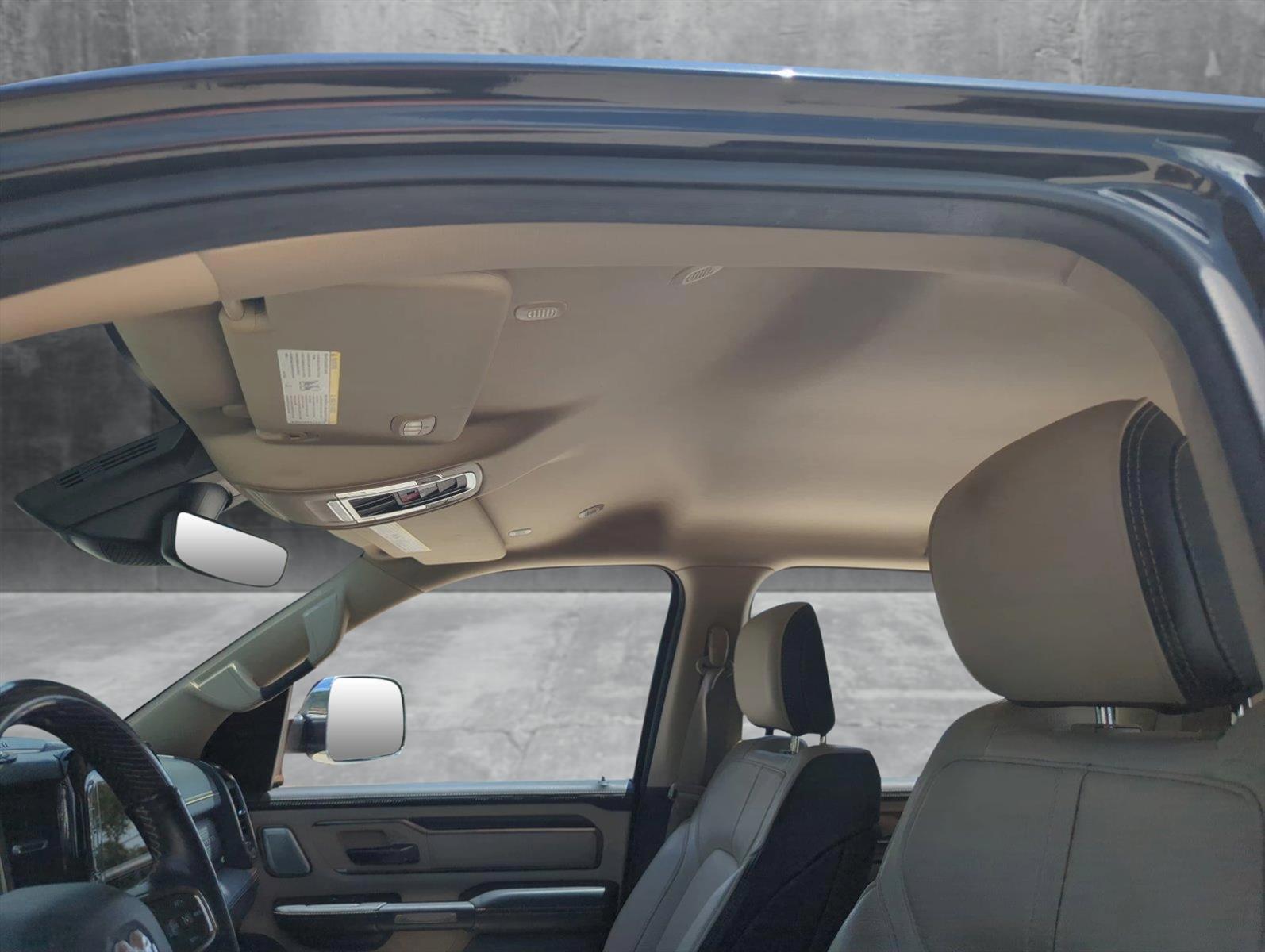 2019 Ram 1500 Vehicle Photo in Pembroke Pines, FL 33027