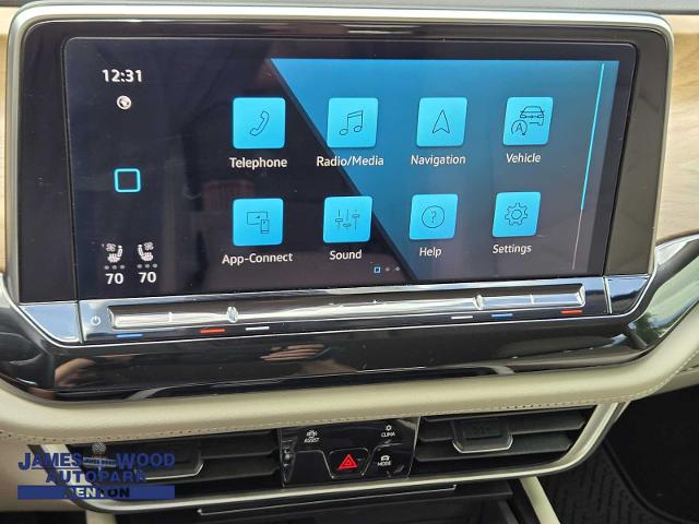 2025 Volkswagen Atlas Vehicle Photo in DENTON, TX 76210-9321