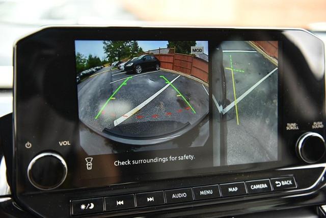 2025 Nissan Pathfinder Vehicle Photo in Ballwin, MO 63011