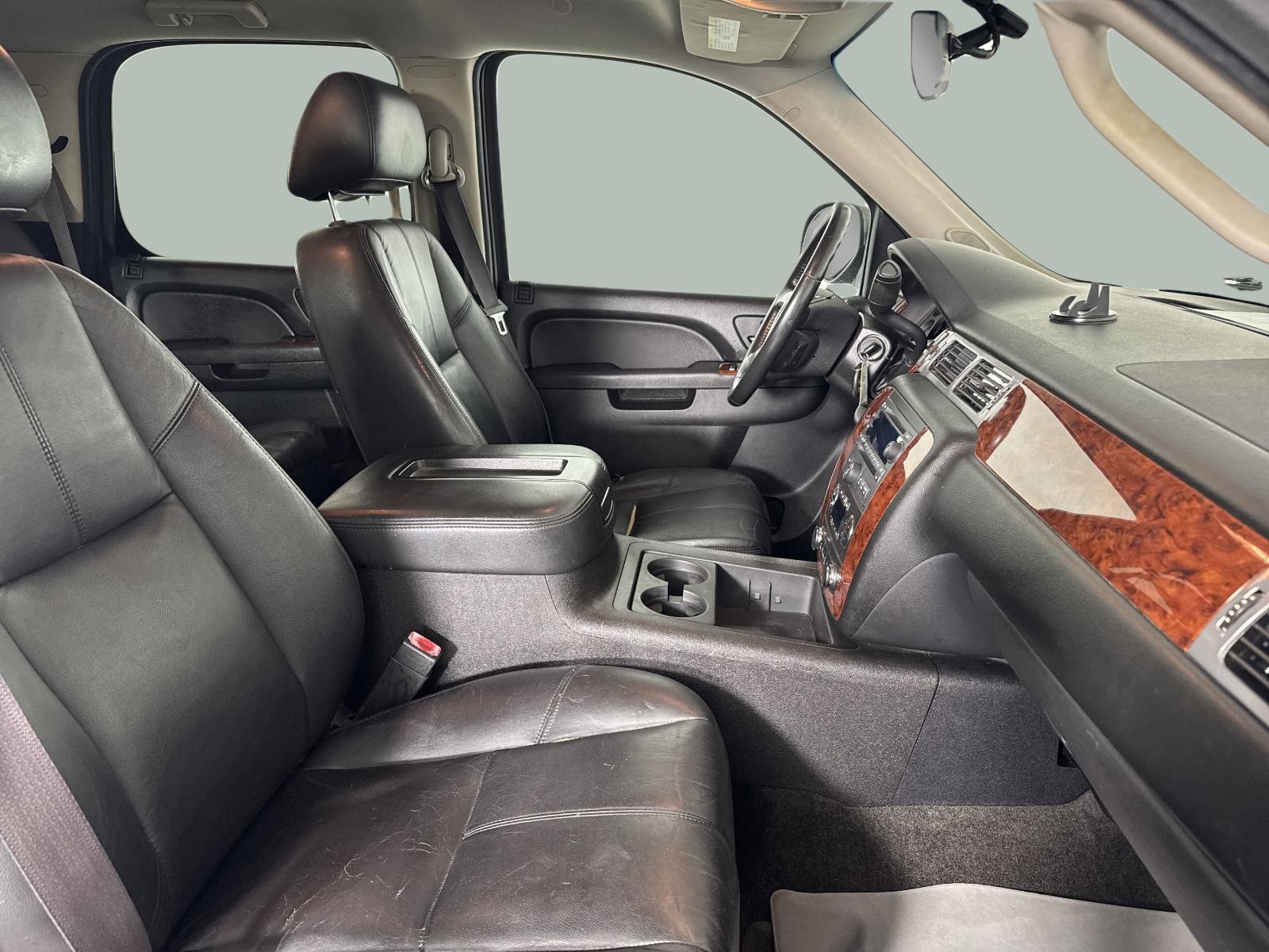 2014 Chevrolet Tahoe Vehicle Photo in GEORGETOWN, TX 78626-7508