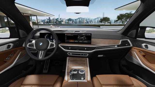 2026 BMW X7 M60i Vehicle Photo in GRAPEVINE, TX 76051