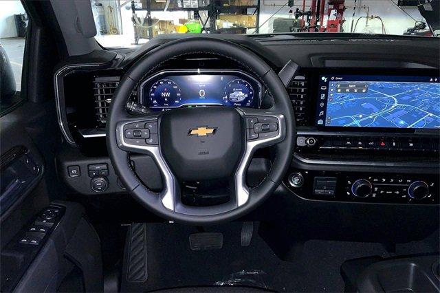 2025 Chevrolet Silverado 1500 Vehicle Photo in KANSAS CITY, MO 64114-4502