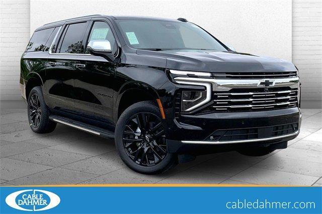 2025 Chevrolet Suburban Vehicle Photo in KANSAS CITY, MO 64114-4502