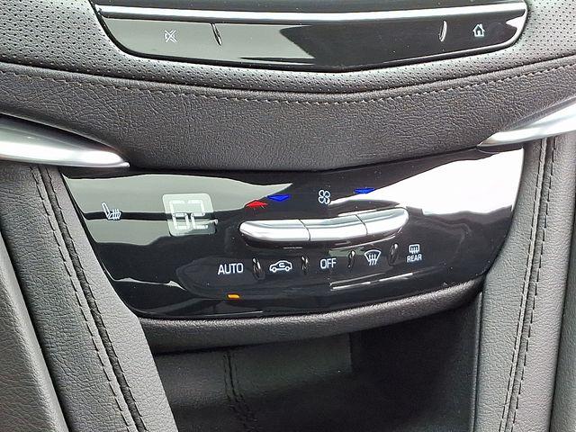 2024 Cadillac XT5 Vehicle Photo in DANBURY, CT 06810-5034