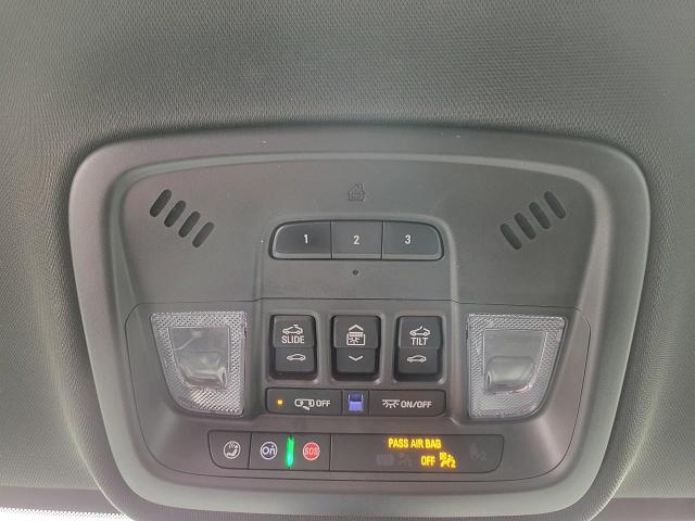 2024 Chevrolet Traverse Limited Vehicle Photo in APPLETON, WI 54914-4656