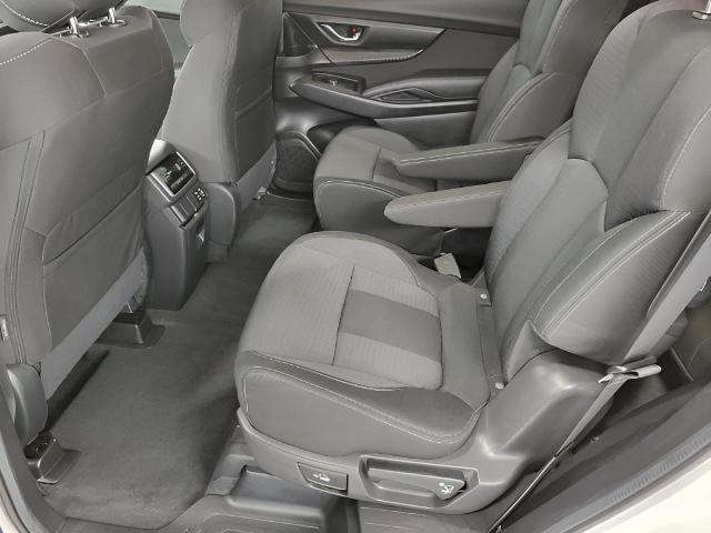 2024 Subaru Ascent Vehicle Photo in Green Bay, WI 54304