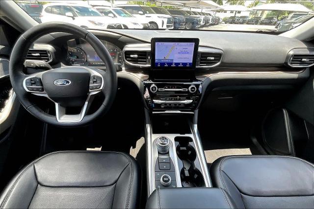 2024 Ford Explorer Vehicle Photo in San Antonio, TX 78230