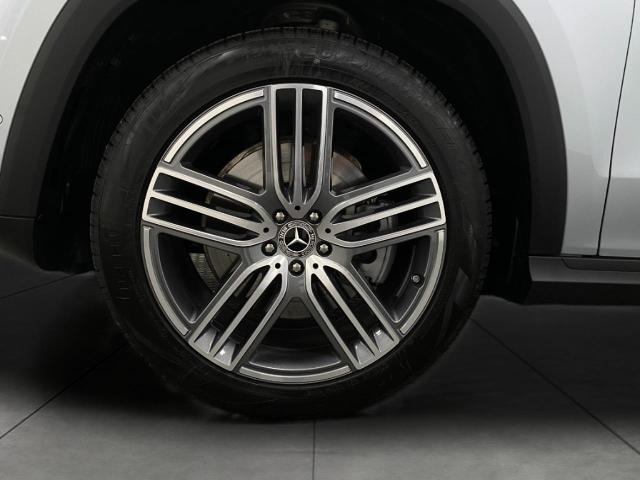 2025 Mercedes-Benz GLS Vehicle Photo in Appleton, WI 54913