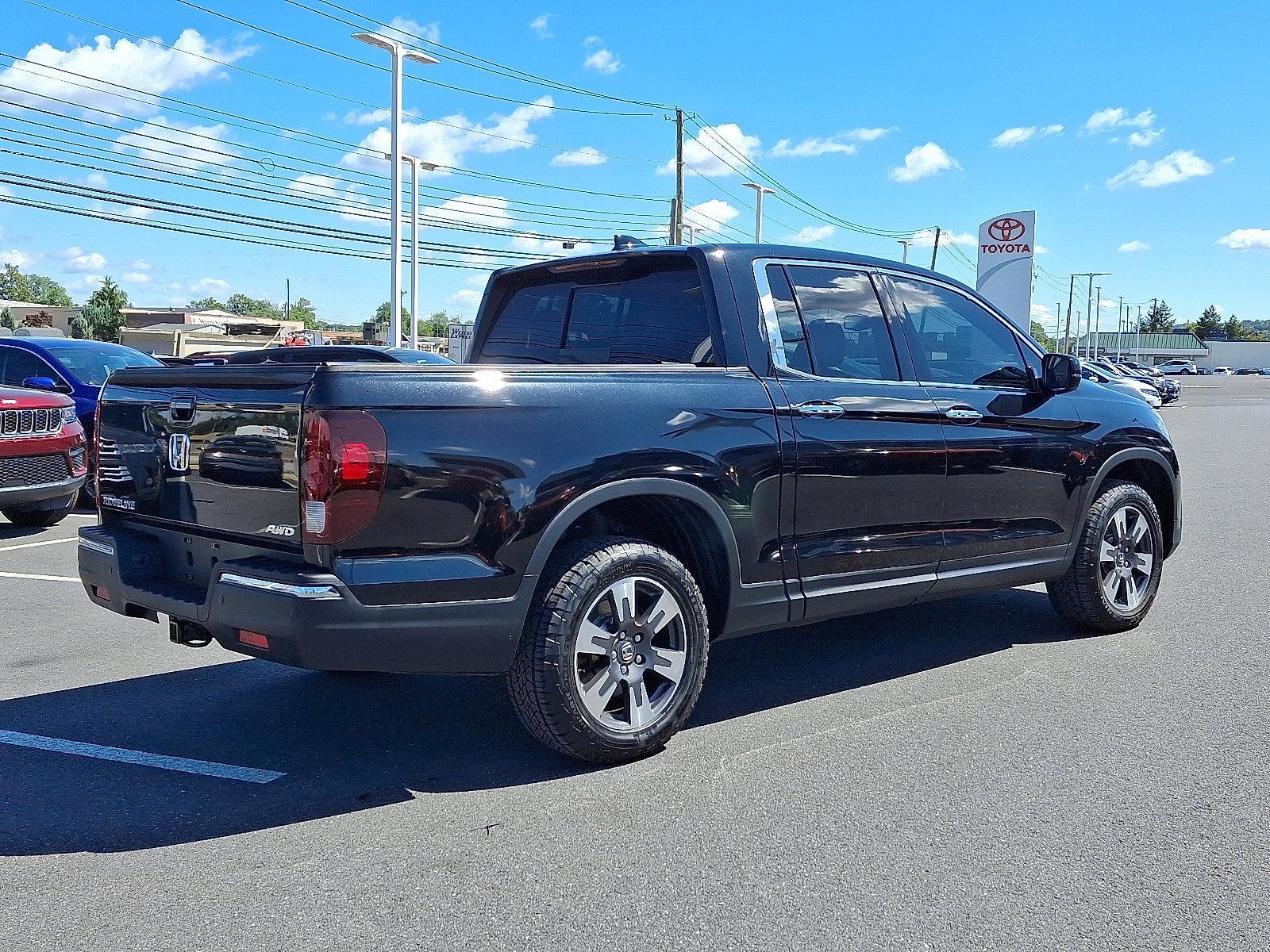 2017 Honda Ridgeline Vehicle Photo in Harrisburg, PA 17111