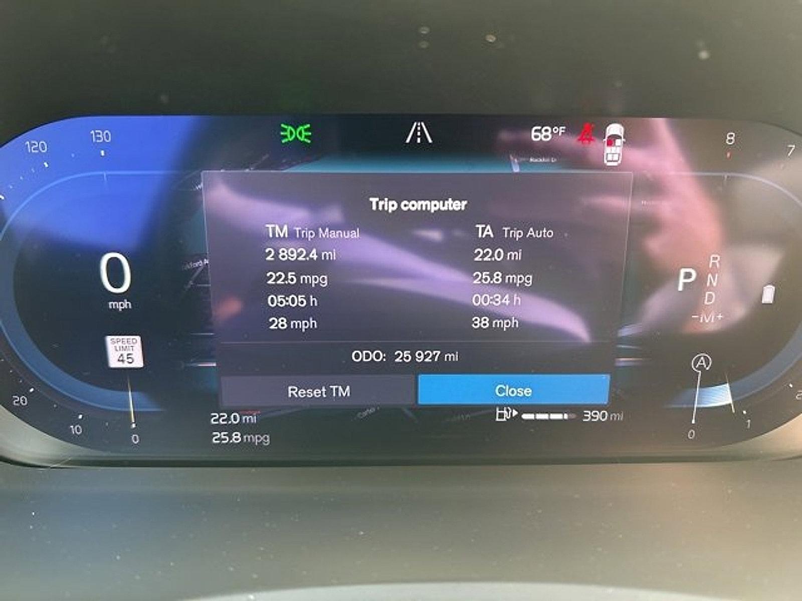 2023 Volvo XC90 Vehicle Photo in Trevose, PA 19053