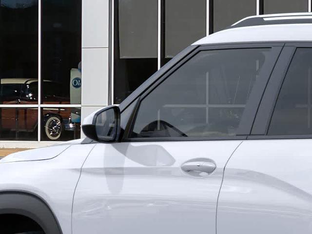 2025 Chevrolet Trailblazer Vehicle Photo in MOON TOWNSHIP, PA 15108-2571