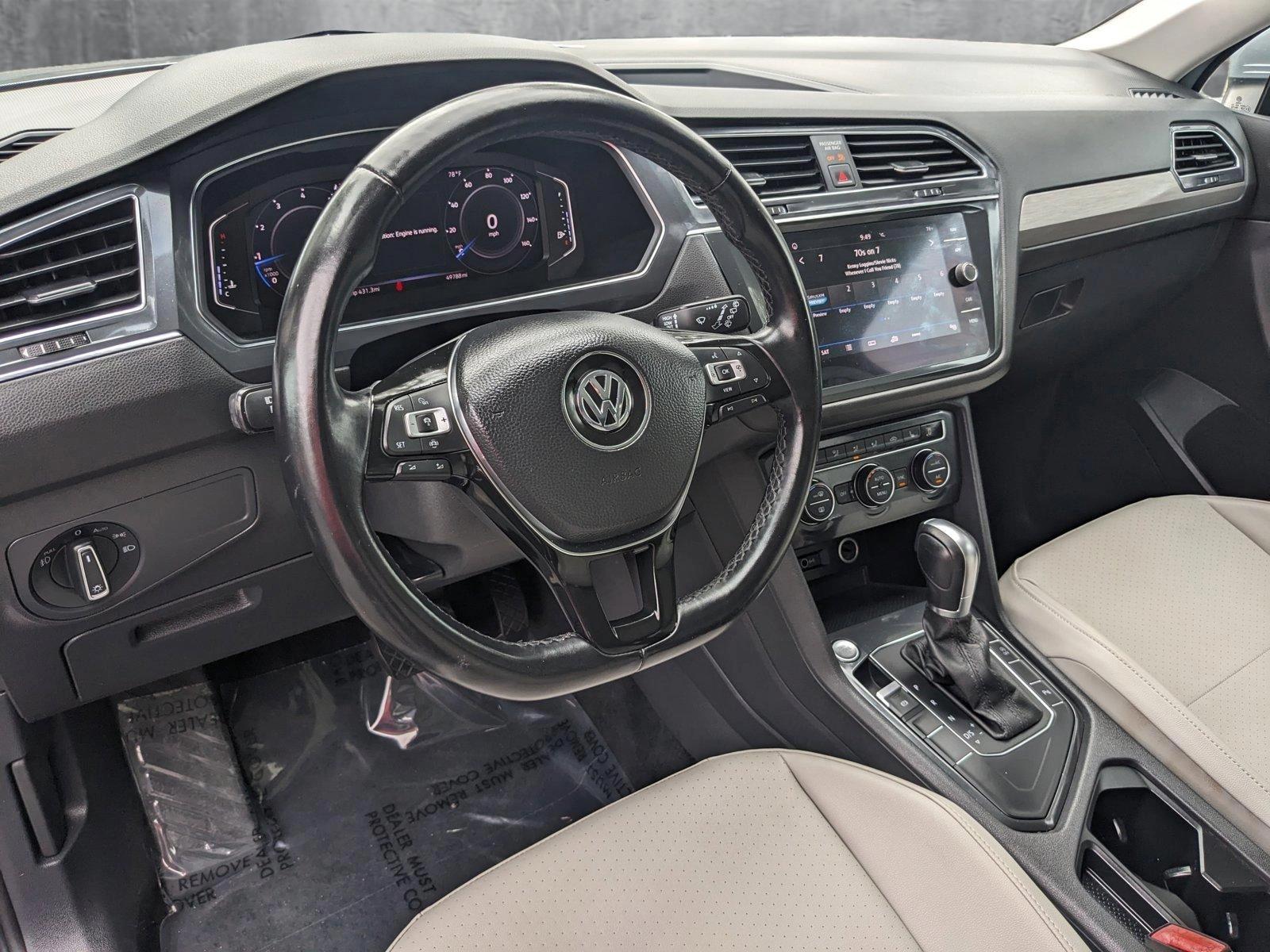 2019 Volkswagen Tiguan Vehicle Photo in GREENACRES, FL 33463-3207