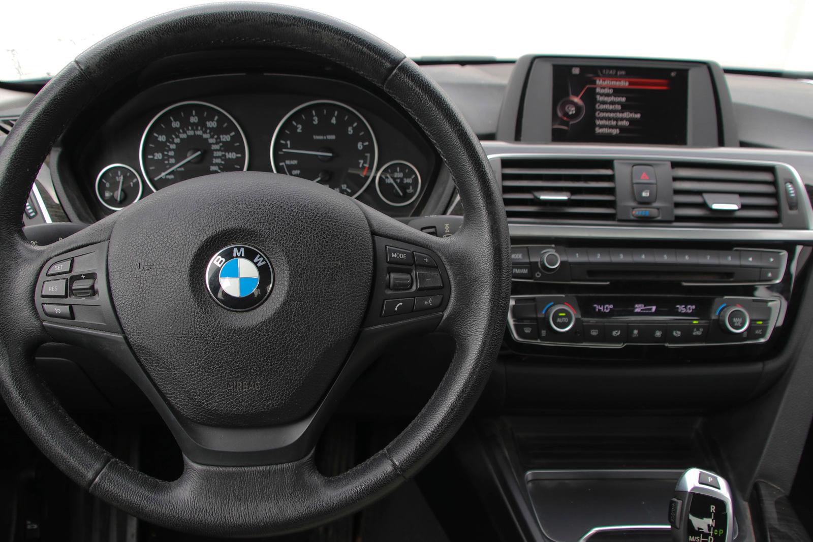 2017 BMW 320i Vehicle Photo in SUGAR LAND, TX 77478