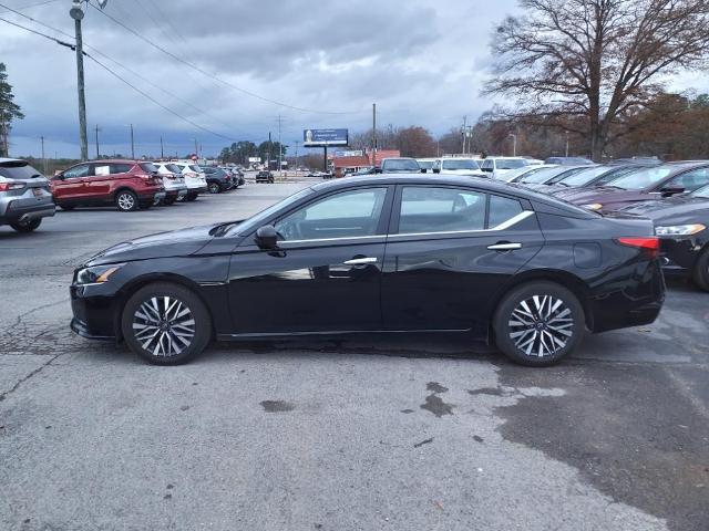 Used 2023 Nissan Altima SV with VIN 1N4BL4DV6PN358459 for sale in Hartselle, AL