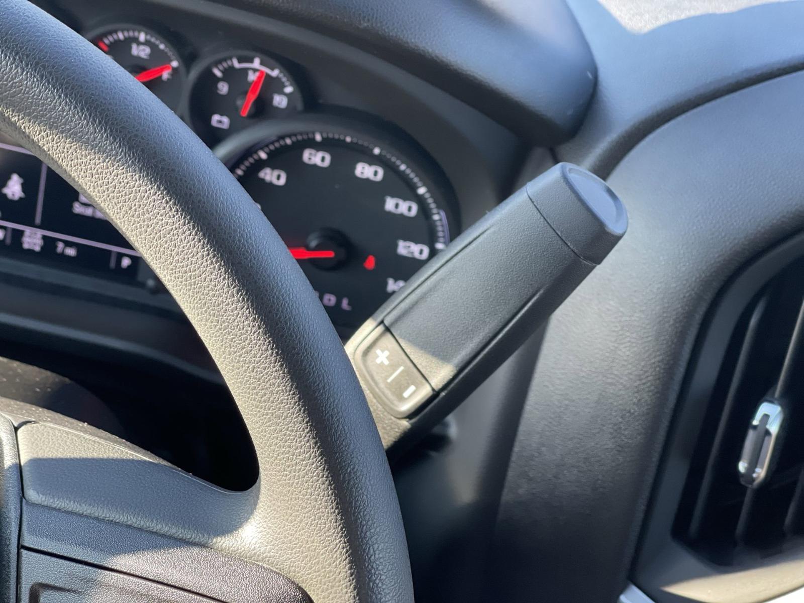 2025 Chevrolet Silverado 1500 Vehicle Photo in BENTONVILLE, AR 72712-4322