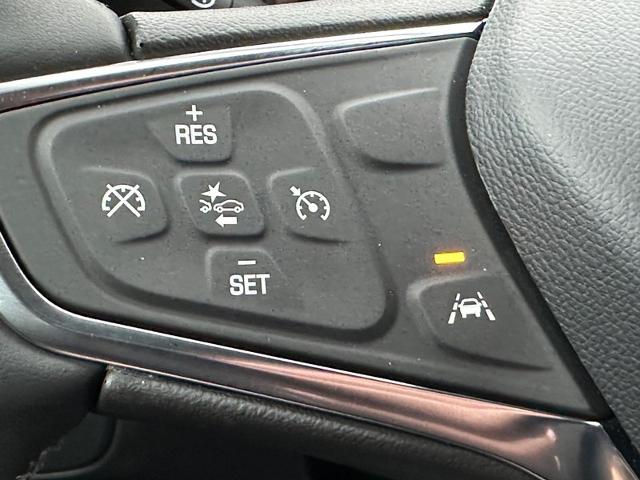 2024 Chevrolet Equinox Vehicle Photo in COLUMBIA, MO 65203-3903