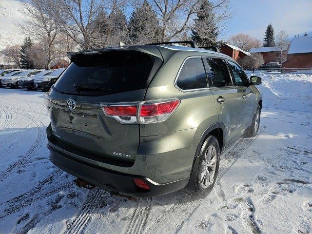 Used 2015 Toyota Highlander XLE with VIN 5TDJKRFHXFS078890 for sale in Jackson, WY