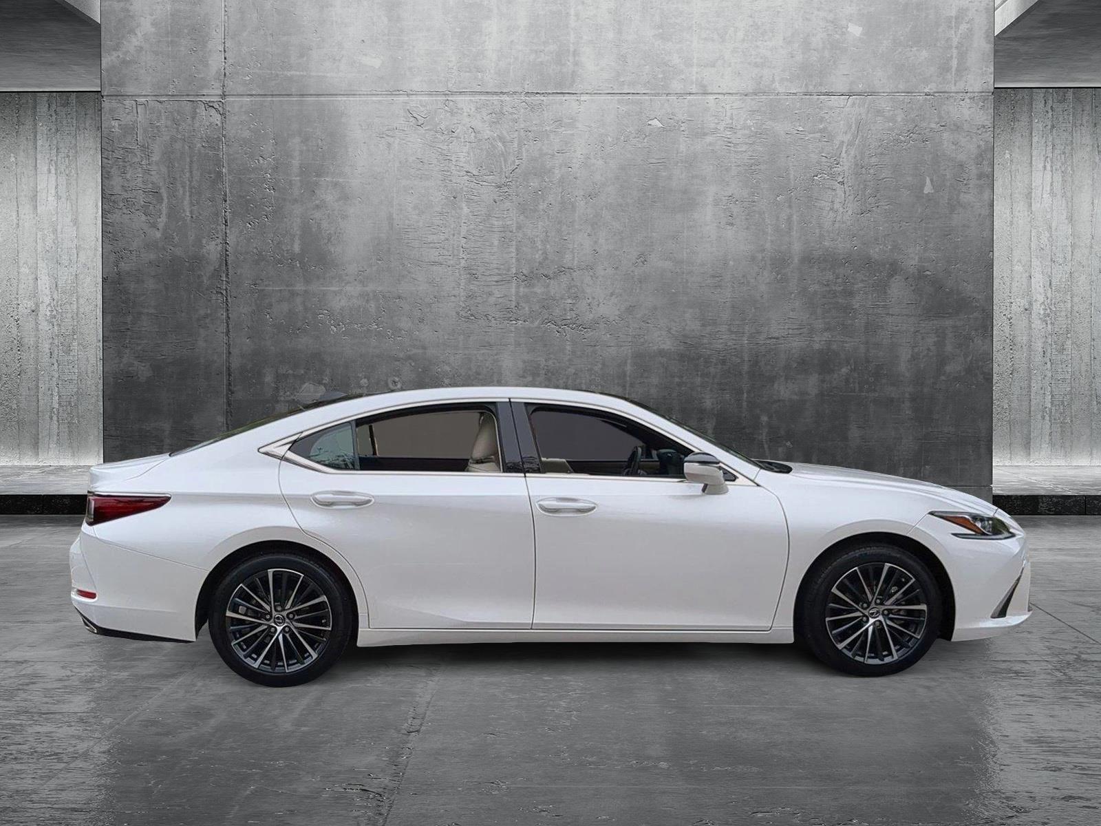 2024 Lexus ES 350 Vehicle Photo in West Palm Beach, FL 33417