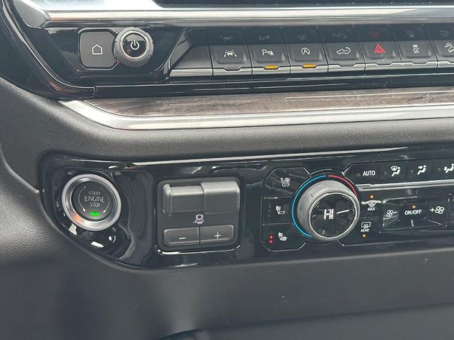 2025 Chevrolet Silverado 1500 Vehicle Photo in COLUMBIA, MO 65203-3903