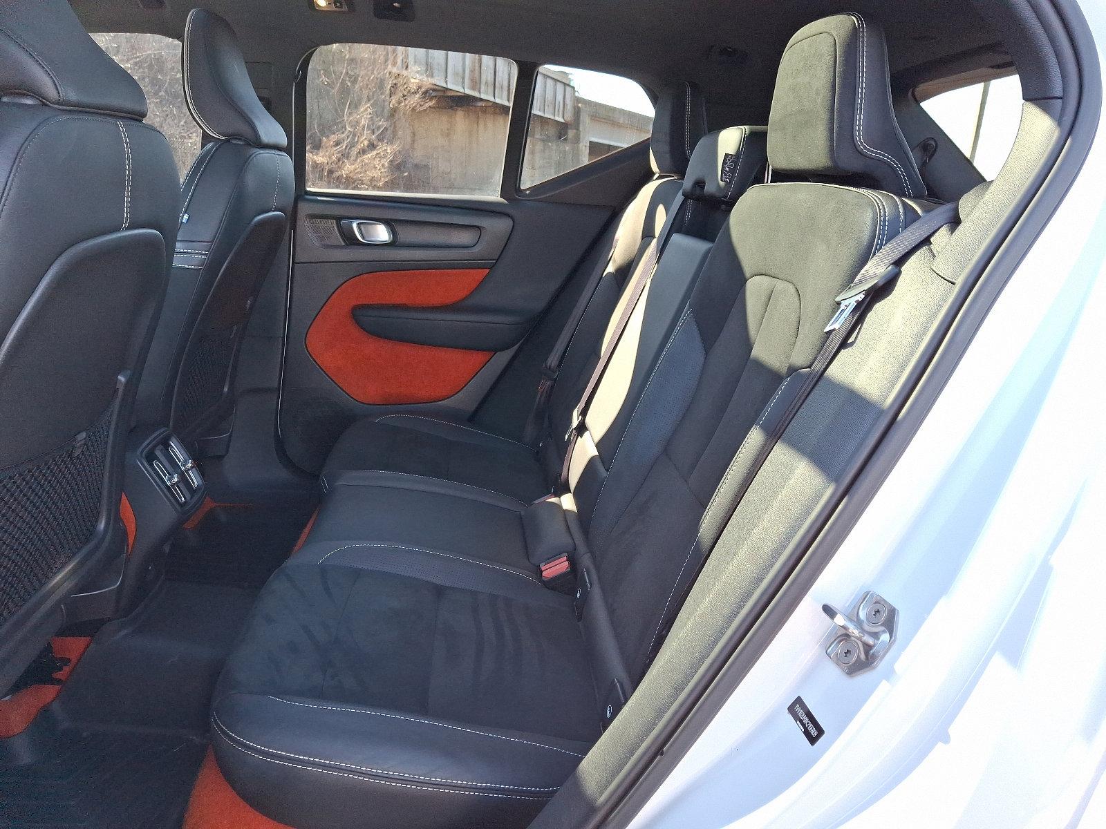 2019 Volvo XC40 Vehicle Photo in Trevose, PA 19053