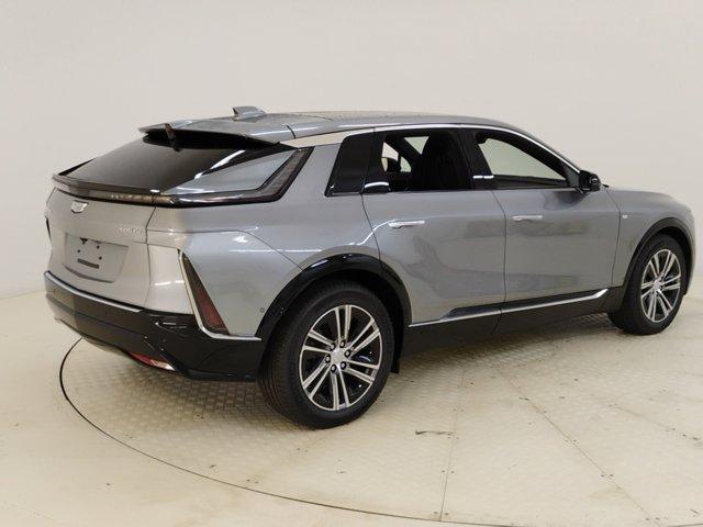 2025 Cadillac LYRIQ Vehicle Photo in PINEVILLE, NC 28134-8495