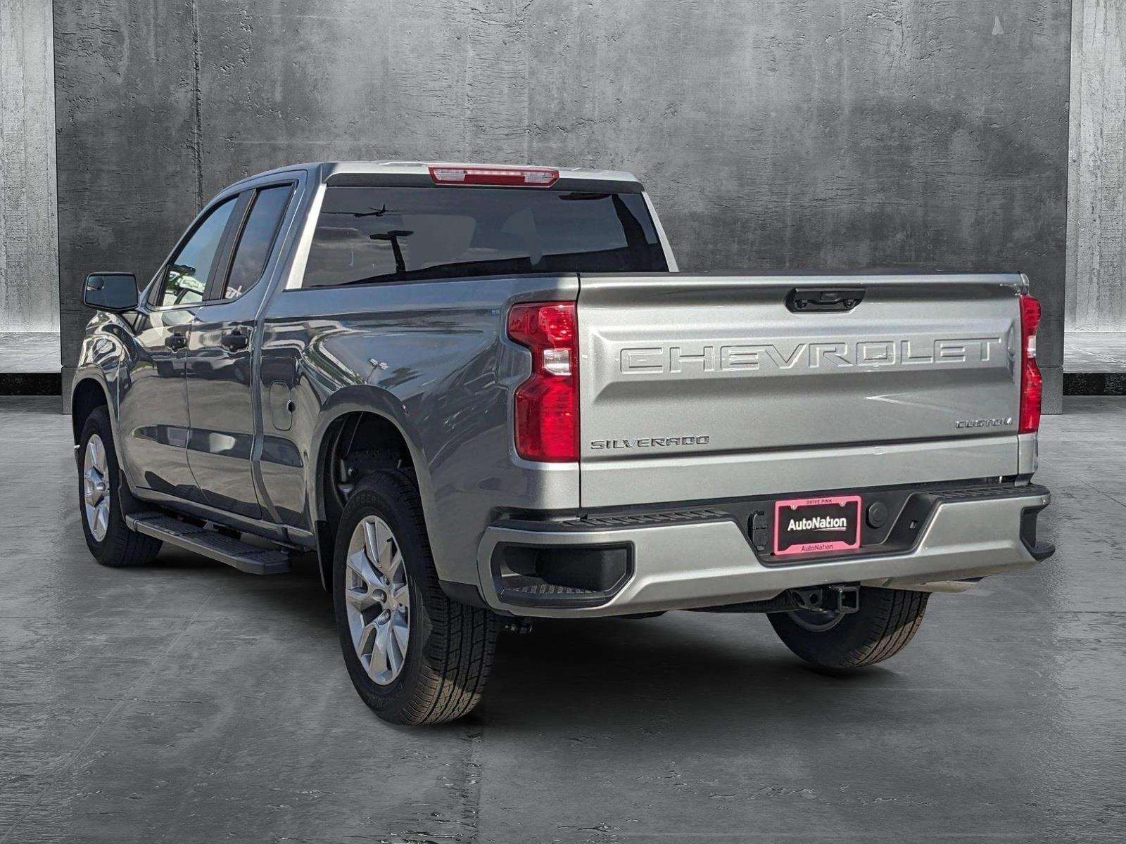 2025 Chevrolet Silverado 1500 Vehicle Photo in MIAMI, FL 33172-3015