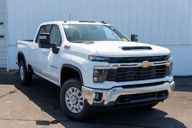 2025 Chevrolet Silverado 2500 HD Vehicle Photo in PLYMOUTH, MA 02360-4801