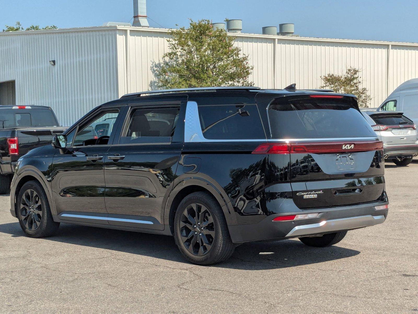 2022 Kia Carnival Vehicle Photo in St. Petersburg, FL 33713