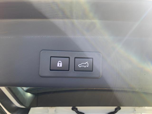 2025 Subaru Ascent Vehicle Photo in Oshkosh, WI 54904
